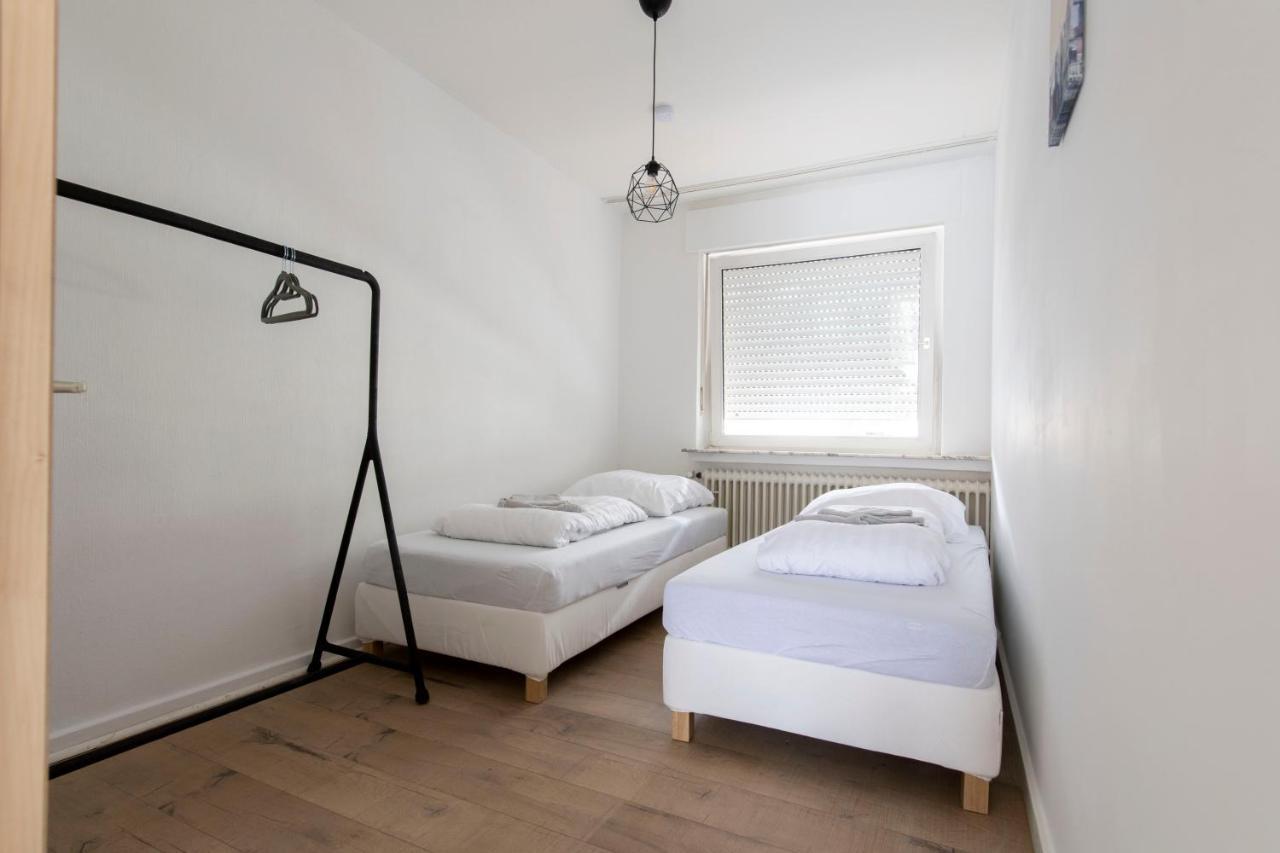 Workers Home- Central - 8 Single Box Spring Beds - Near Enschede Gronau  Εξωτερικό φωτογραφία